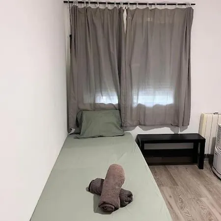 Feel Welcome Barcelona Apartment *