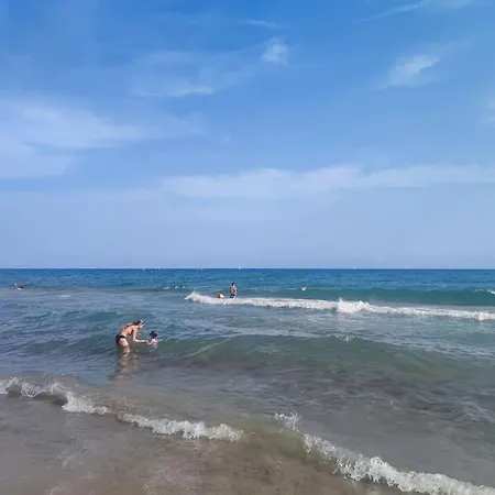 Feel Welcome Barcelona * Castelldefels